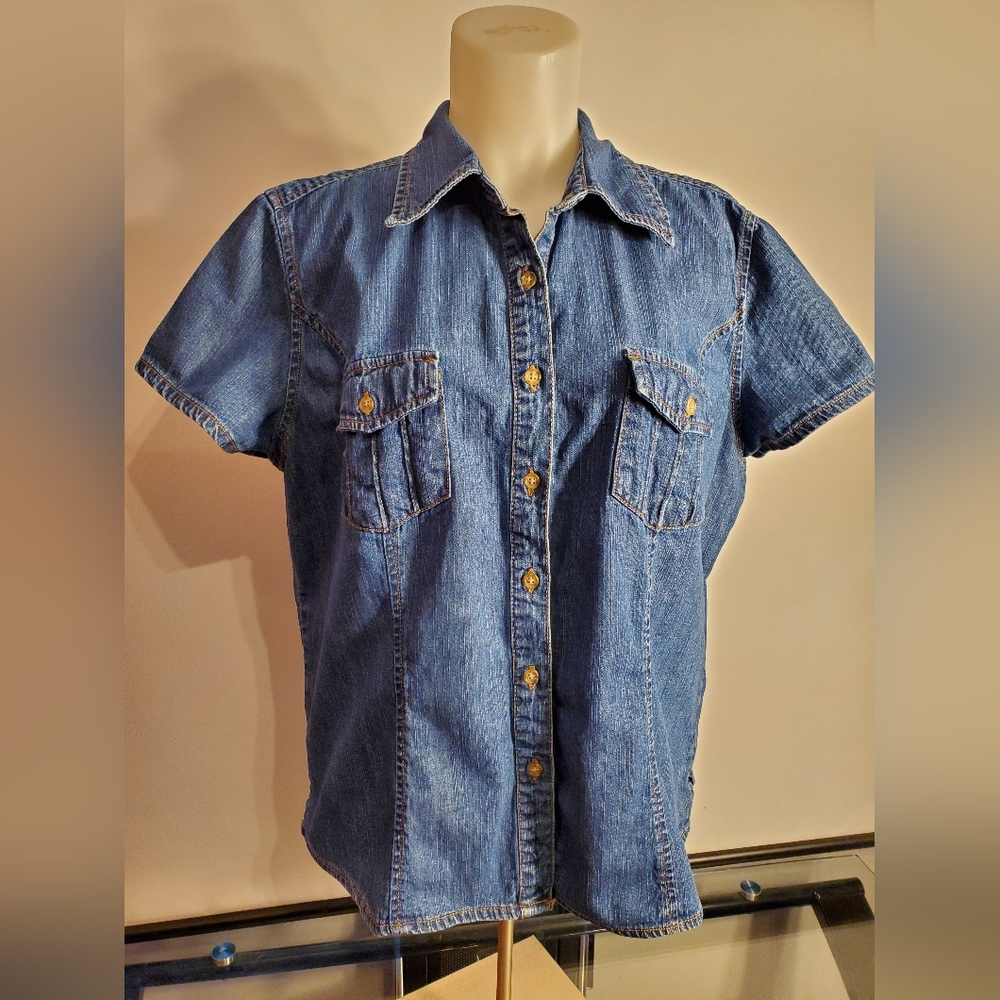 Faded Glory XL 16/18 Blue Denim Short-Sleeve Button-Down Shirt